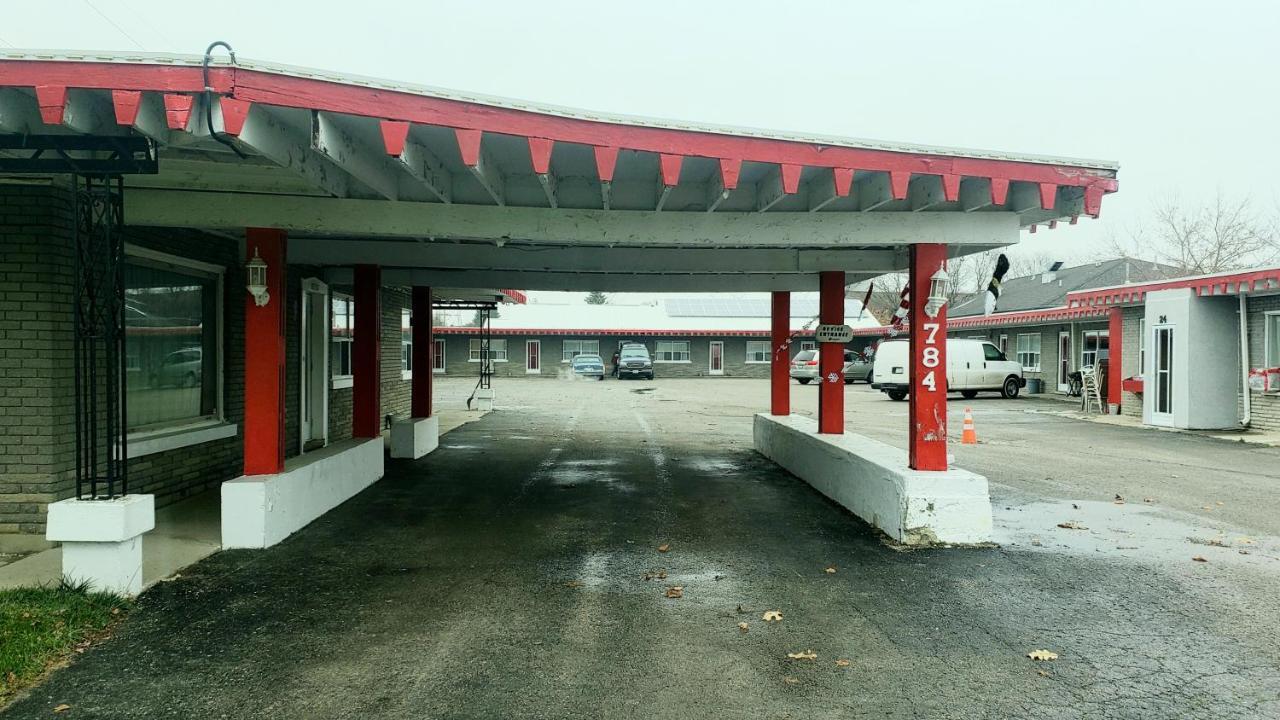 Travellers Motel Стратфорд Экстерьер фото